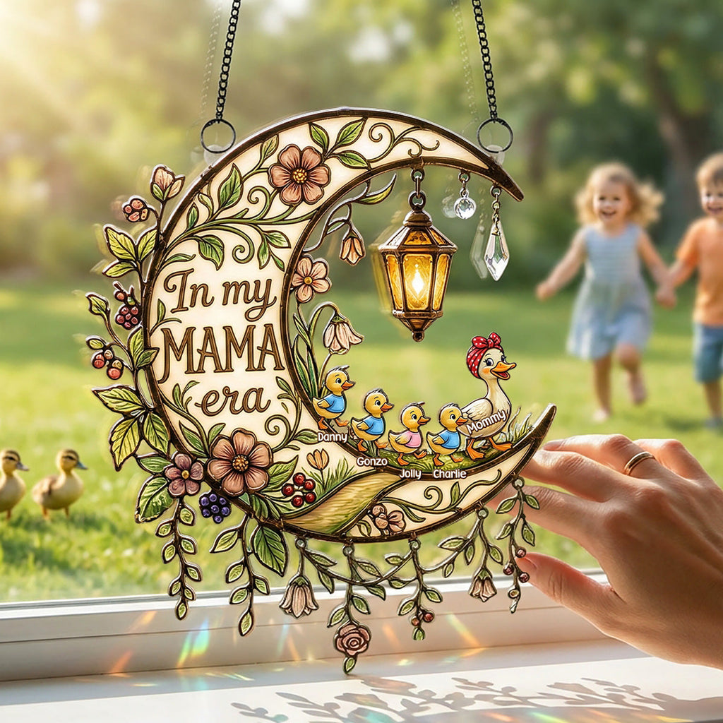 In Mama Duck Era Suncatcher Ornament - Personalized Gifts For Mother's Day 07pamg020326