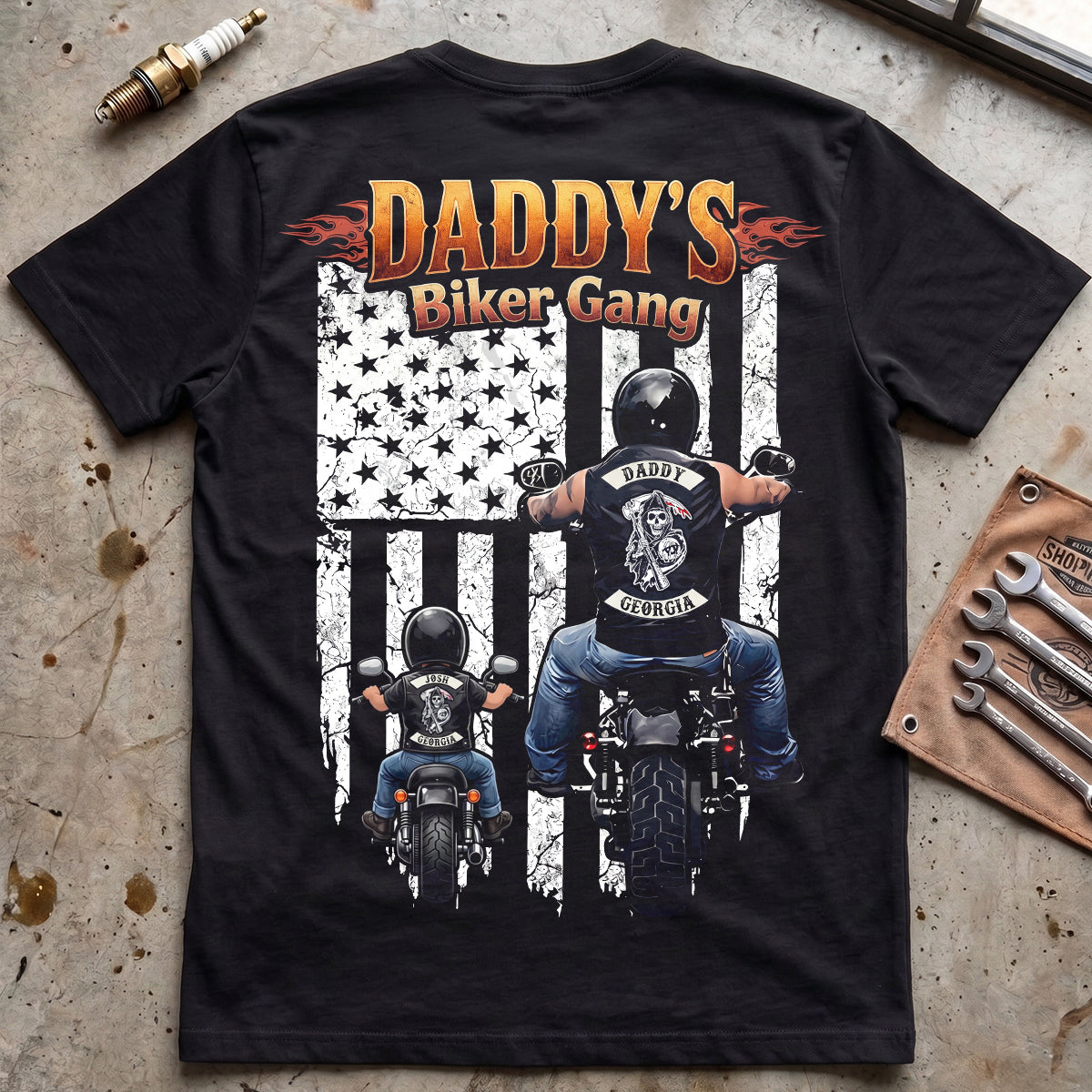 Daddy’s Biker Gang Shirt - Personalized Gift For Dads 01HUDT230526