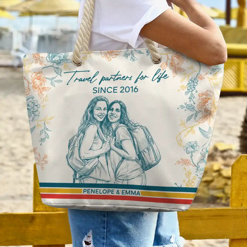 Custom Photo Pencil Sketch Retro Style A Girl Who Loves Beaches - Personalized Beach Bag