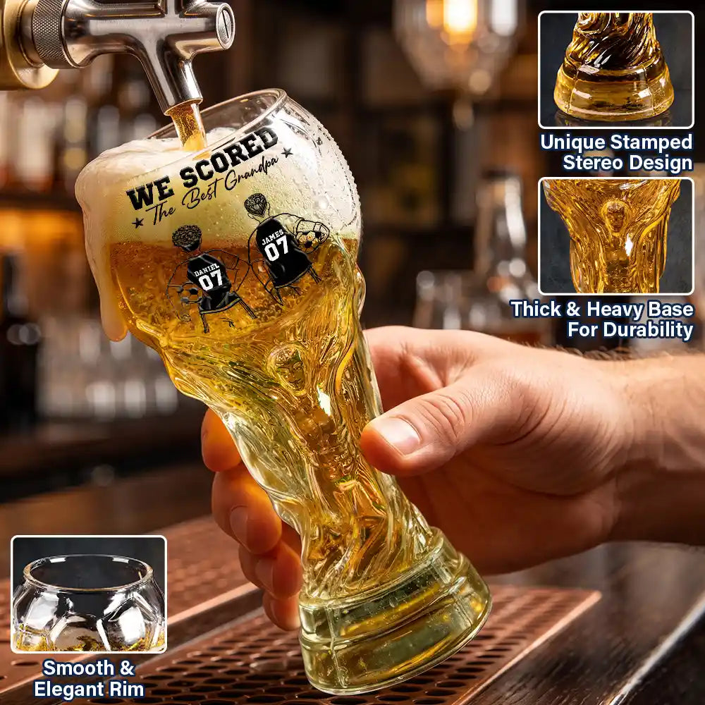 Kids Backside Line Art We Scored The Best Dad - Personalized Beer Glass