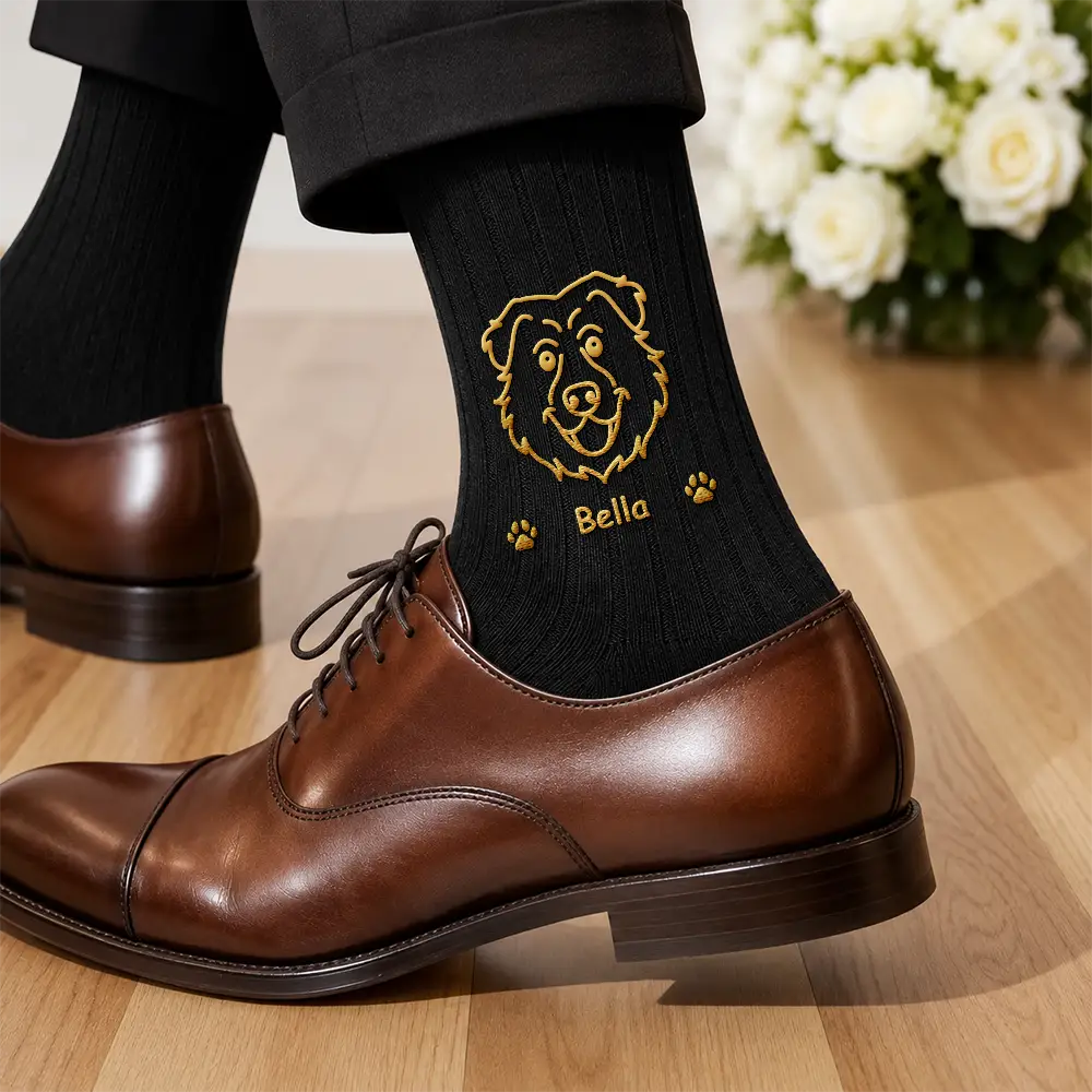 Lovely Pet Face And Name - Personalized Embroidered Socks